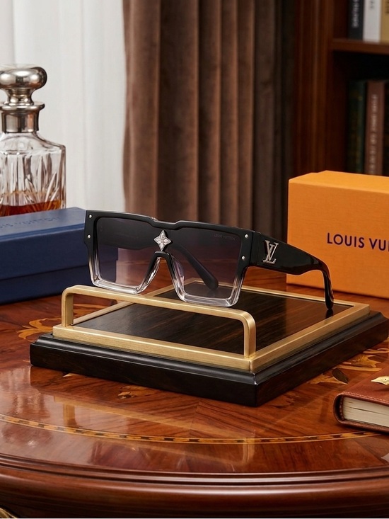 Louis Vuitton Accessories - Louis Vuitton Black to Clear Ombre Square Shield Sunglasses